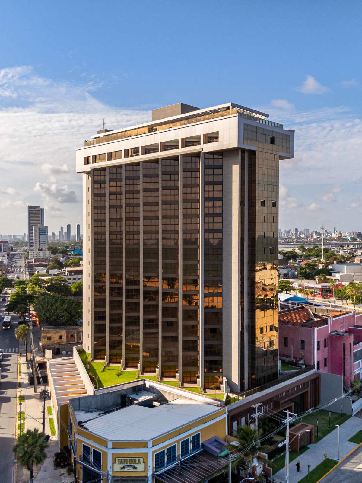  - Apartamento à venda em Recife, Pina, com 1 quarto, 45m²